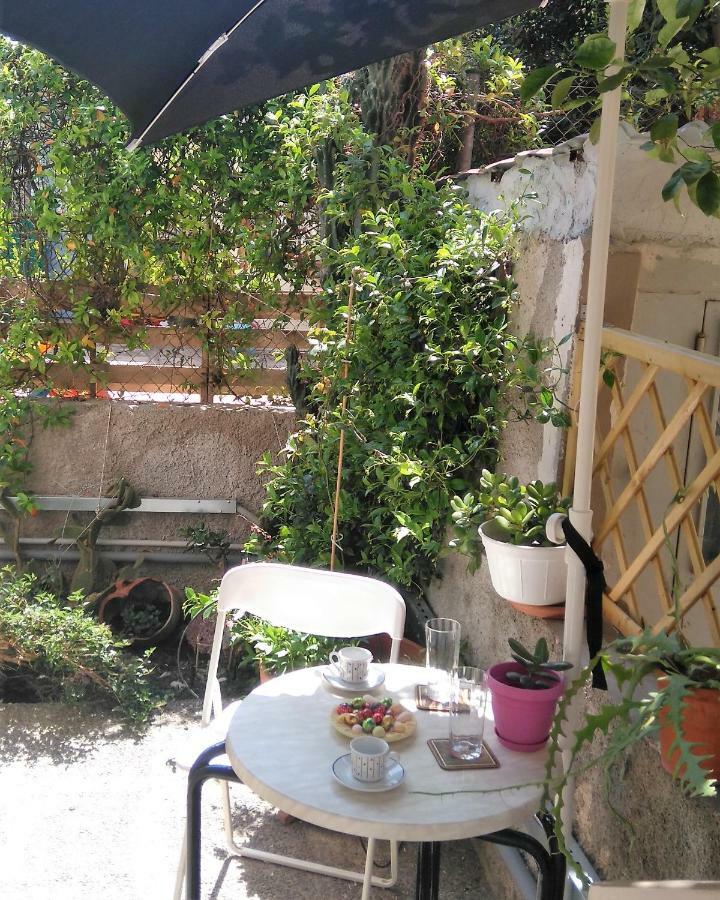 The 25Sqm Sunny, Modern And Comfortable Athén Kültér fotó